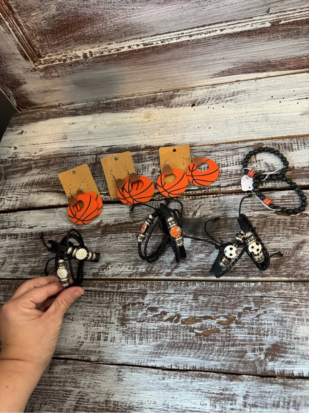 Sports Jewelry Set** 8 Bracelets & 3 Earrings